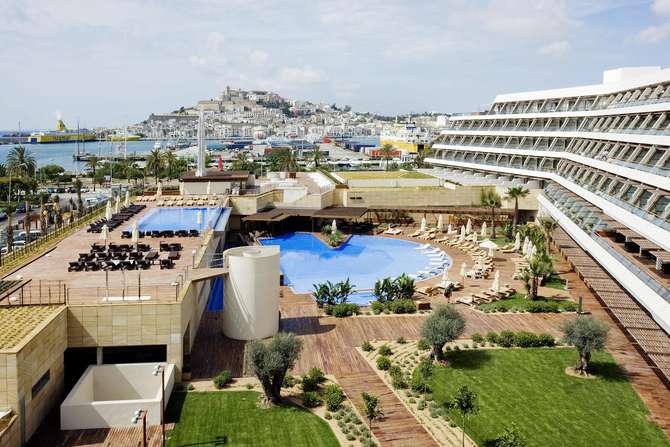 vakantie-naar-Ibiza Gran Hotel-mei 2025