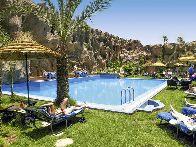vakantie-naar-Imperial Holiday Hotel-mei 2025