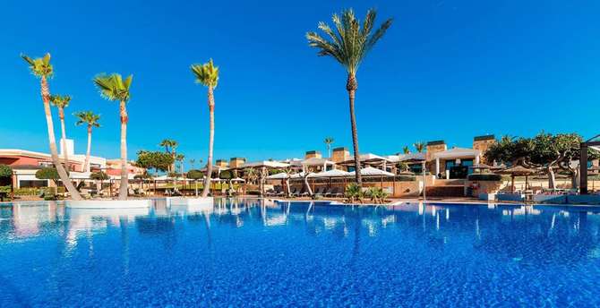 vakantie-naar-Insotel Club Punta Prima-mei 2025