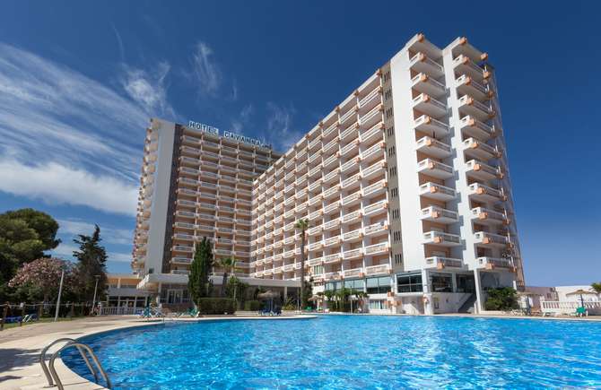 vakantie-naar-Izan Cavanna Hotel-mei 2025