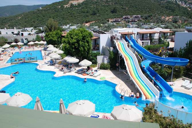 vakantie-naar-Izer Hotel Beach Club-mei 2025