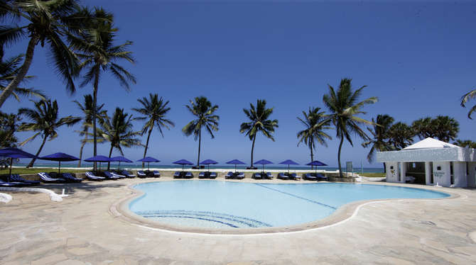 vakantie-naar-Jacaranda Indian Ocean Beach Resort-mei 2025
