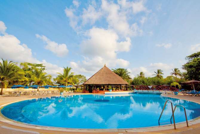 vakantie-naar-Kairaba Beach Hotel-mei 2025