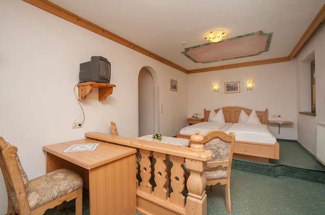 vakantie-naar-Kaiserhotel Neuwirt-mei 2025