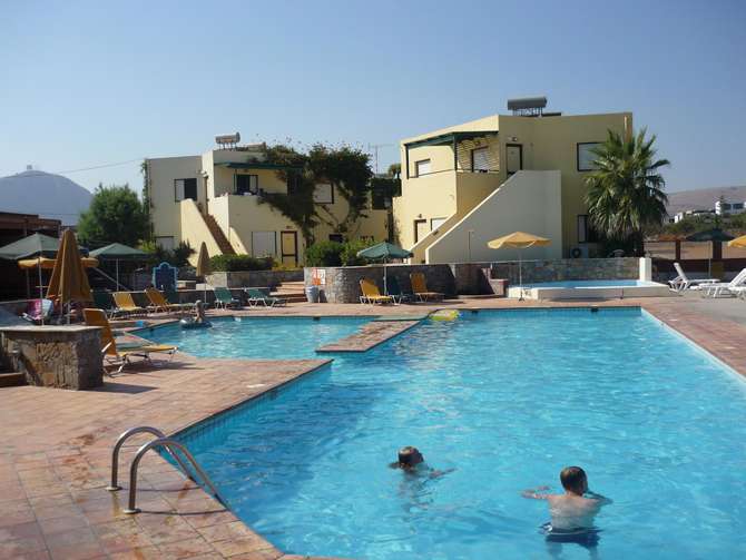 vakantie-naar-Kaissa Beach Hotel-mei 2025