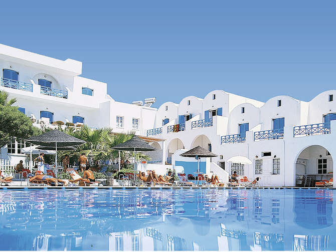 vakantie-naar-Kamari Beach Hotel-mei 2025