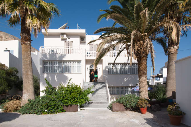 vakantie-naar-Kamari Blu Boutique-mei 2025