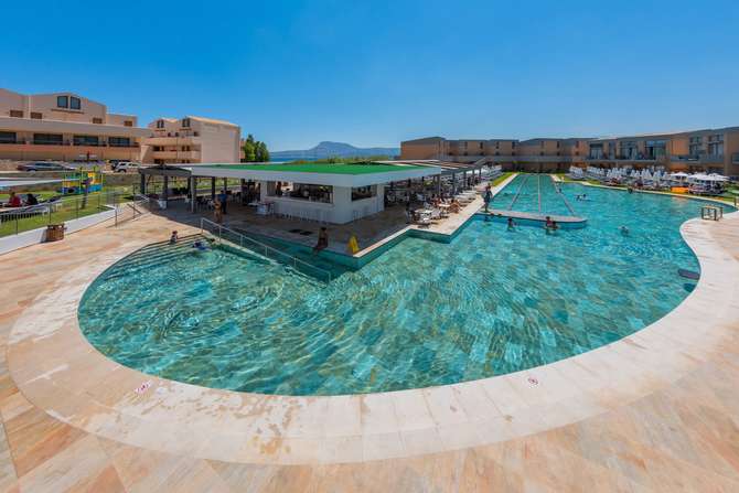 vakantie-naar-Kiani Beach Resort-mei 2025