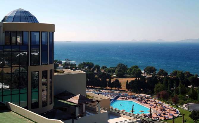 vakantie-naar-Kipriotis Panorama Hotel Suites-mei 2025