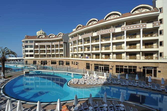 vakantie-naar-Kirman Hotels Belazur Resort Spa-mei 2025