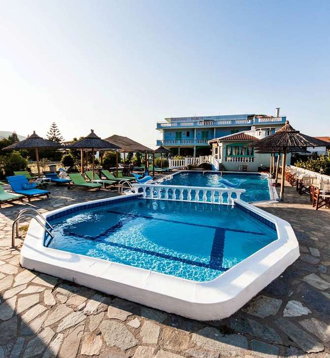 vakantie-naar-Kokkari Beach-mei 2025
