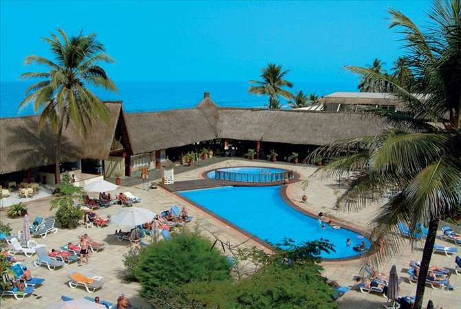vakantie-naar-Kombo Beach Hotel-juni 2025