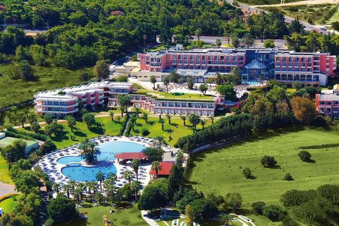 vakantie-naar-Kresten Palace-mei 2025