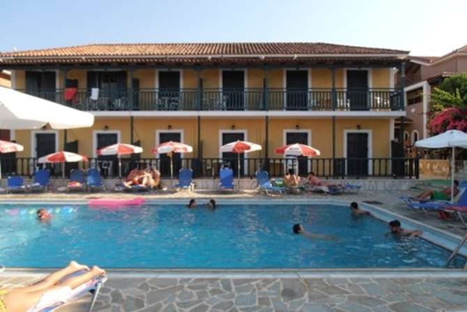 vakantie-naar-Krinas Hotel-mei 2025