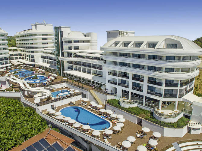 vakantie-naar-Laguna Beach Alya Resort Spa-mei 2025