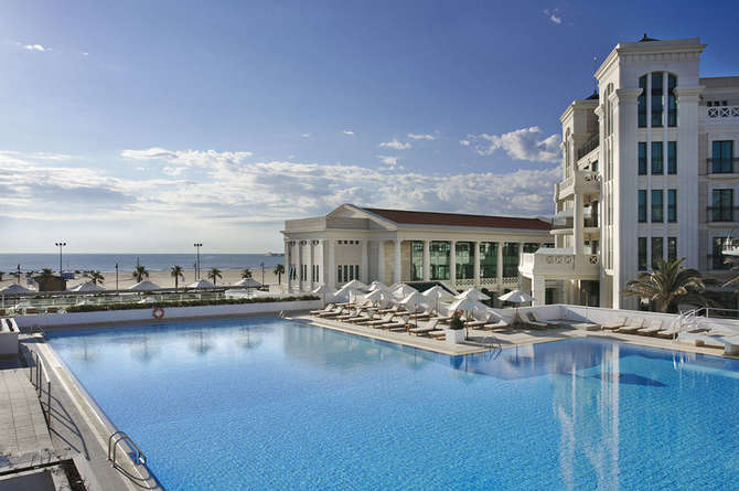 vakantie-naar-Las Arenas Balneario Resort-mei 2025