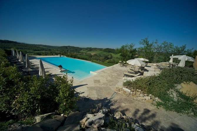 vakantie-naar-Laticastelli Country Relais-mei 2025