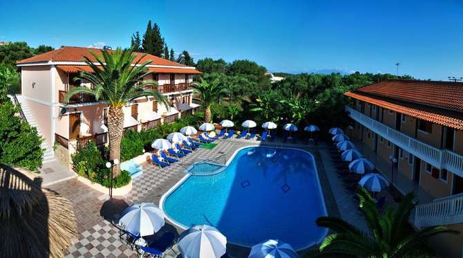 vakantie-naar-Lazaros Hotel-mei 2025