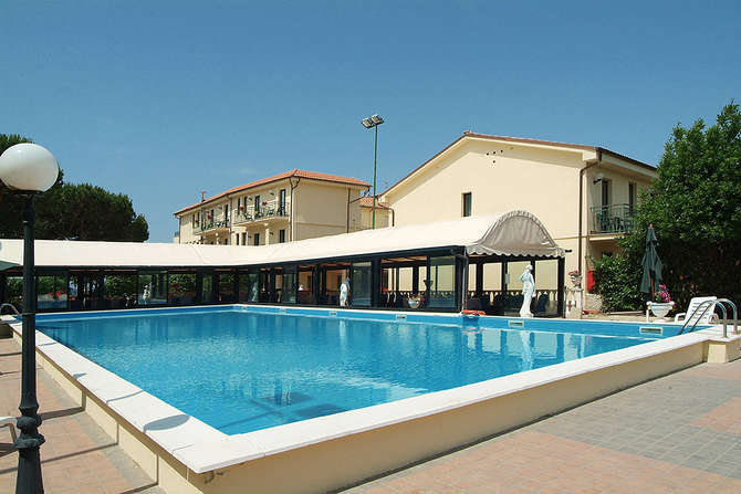 vakantie-naar-Le Naiadi Park Hotel-mei 2025