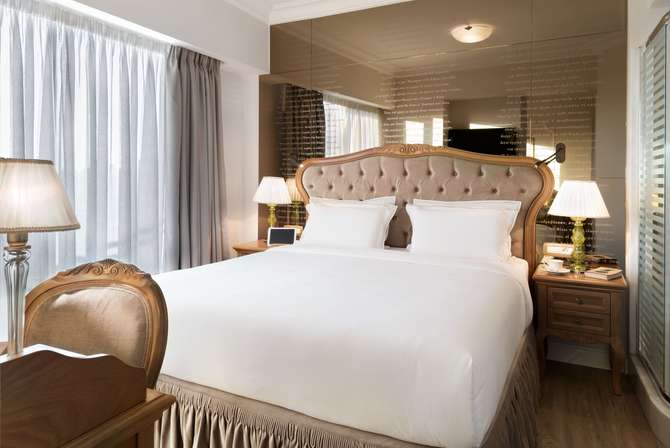 vakantie-naar-Legacy Gastro Suites-mei 2025