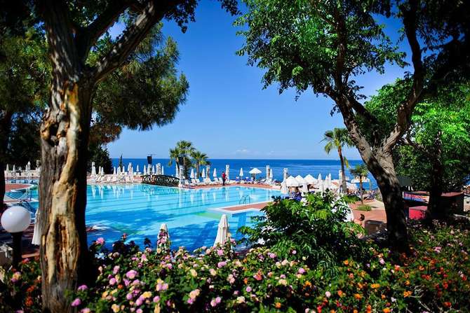 vakantie-naar-Liberty Hotels Lykia-mei 2025