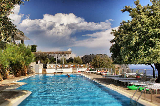 vakantie-naar-Loryma Resort Hotel-mei 2025