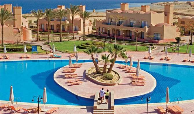 vakantie-naar-Lti Akassia Beach-mei 2025
