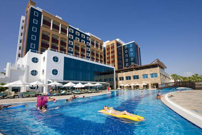 vakantie-naar-Lti Kamelya Selin-mei 2025