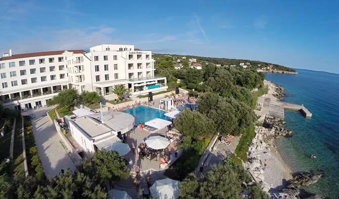 vakantie-naar-Luna Island Hotel-mei 2025