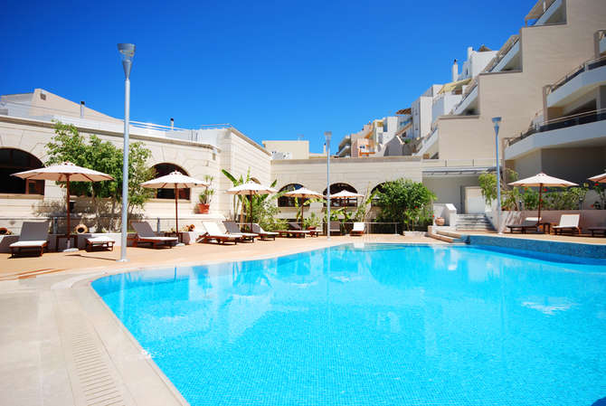 vakantie-naar-Macaris Suites Spa-mei 2025