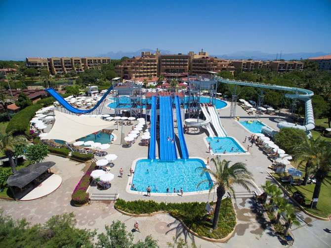 vakantie-naar-Magic Life Waterworld Imperial-mei 2025