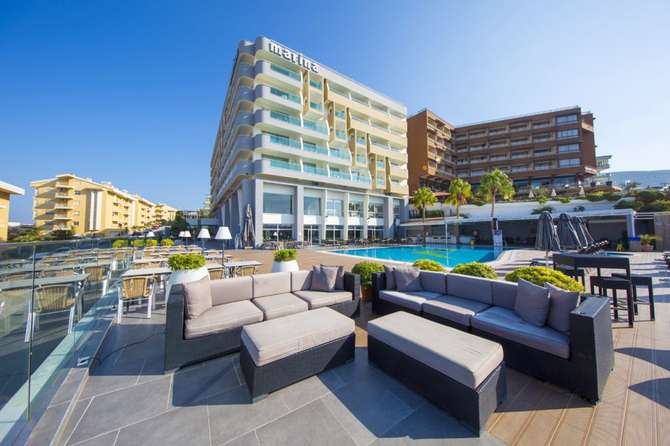 vakantie-naar-Marina Hotel Suites-mei 2025