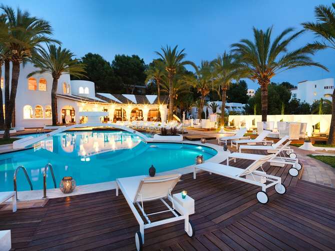 vakantie-naar-Maritim Hotel Galatzo-mei 2025