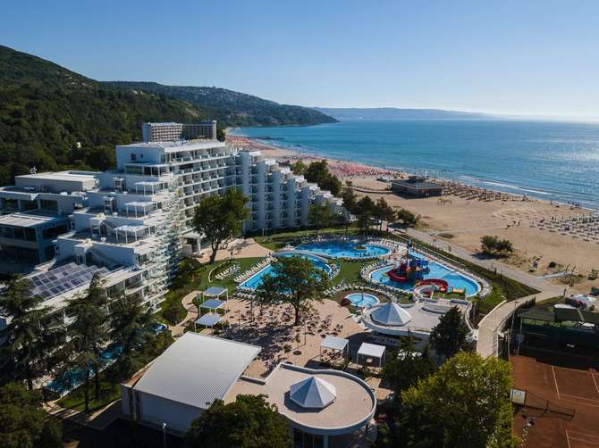 vakantie-naar-Maritim Paradise Blue Albena-mei 2025