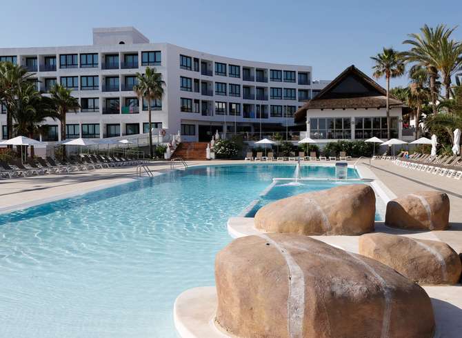 vakantie-naar-Marvell Club Aparthotel-mei 2025