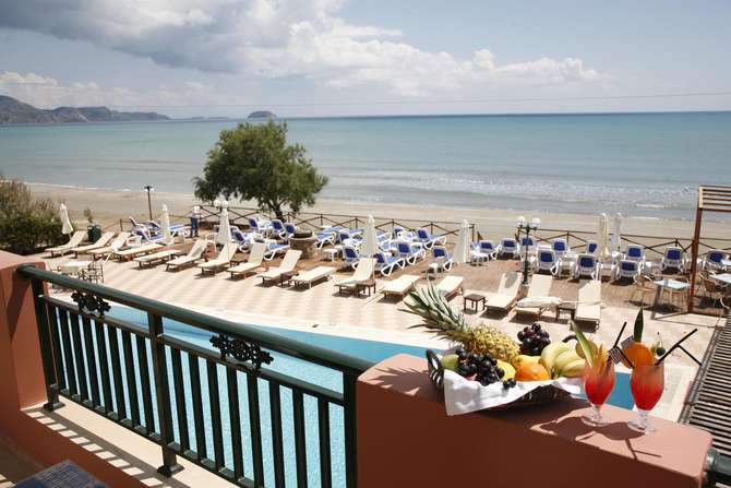 vakantie-naar-Mediterranean Beach Resort-mei 2025