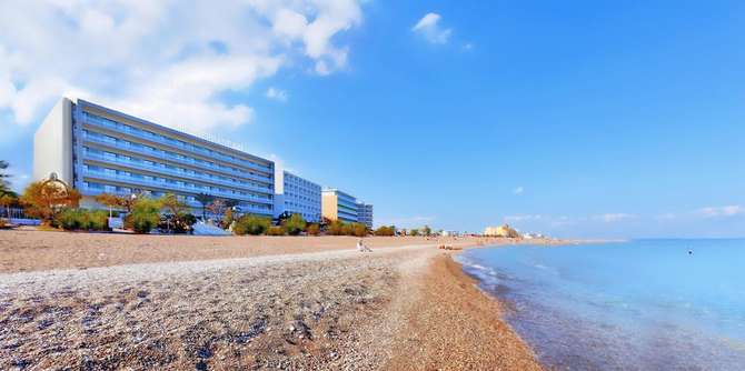 vakantie-naar-Mediterranean Hotel-april 2024
