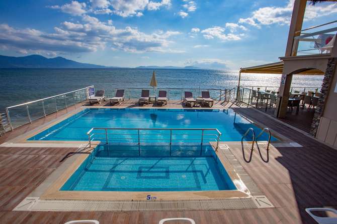 vakantie-naar-Melis Hotel-mei 2025