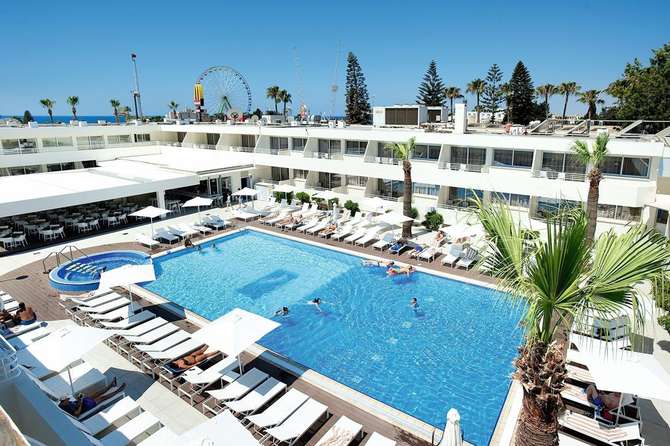 vakantie-naar-Melpoantia Luxury Appartementen Suites-mei 2025