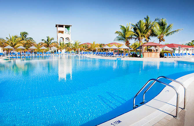 vakantie-naar-Memories Caribe Beach Resort-mei 2025