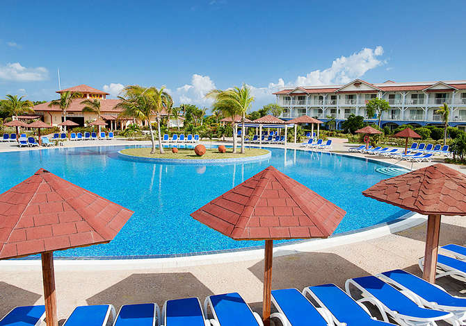 vakantie-naar-Memories Flamenco Beach Resort-mei 2025