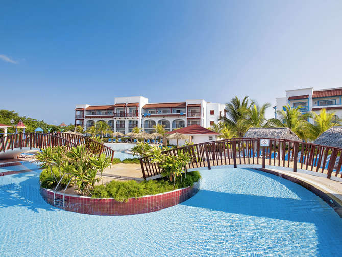 vakantie-naar-Memories Paraiso Azul Beach Resort-april 2024