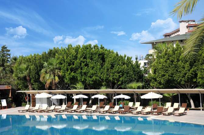 vakantie-naar-Meridia Beach Hotel-mei 2025