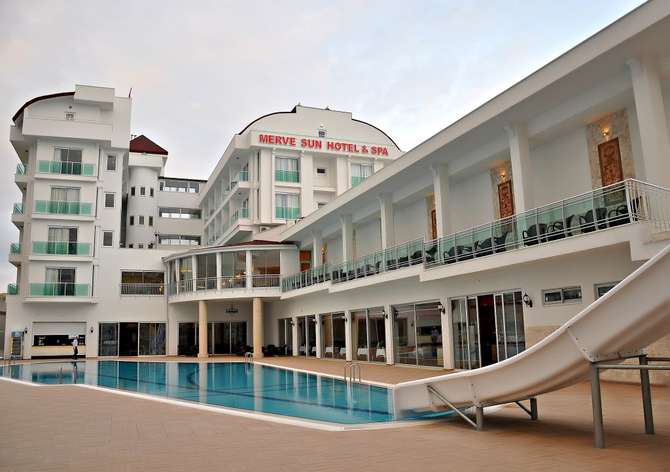 vakantie-naar-Merve Sun Hotel Spa-april 2024