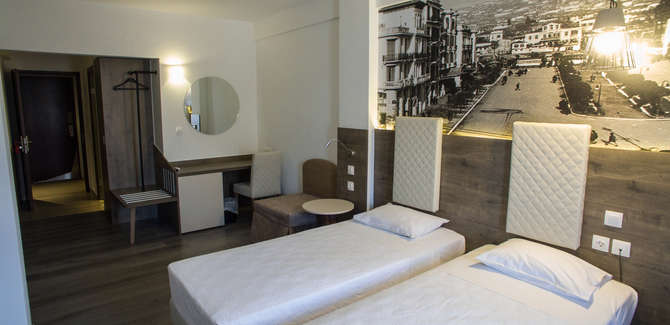 vakantie-naar-Metropolitan Hotel-juni 2025