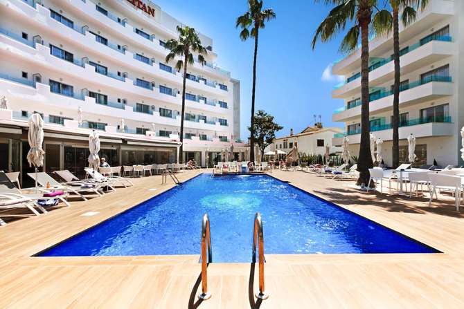 vakantie-naar-Metropolitan Playa Juka Aparthotel-mei 2025