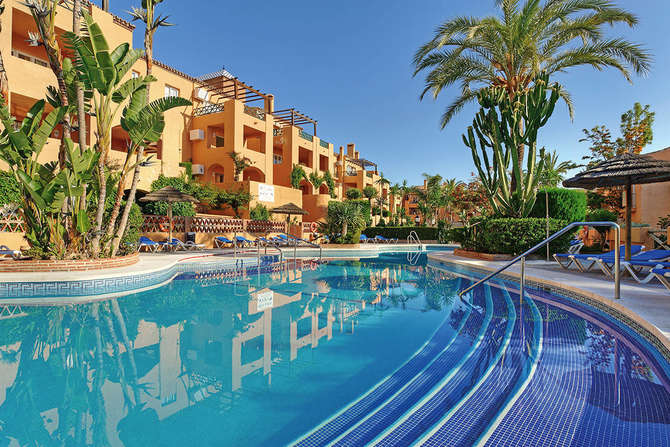 vakantie-naar-Mijas Costa Oasis By Grangefield-april 2024