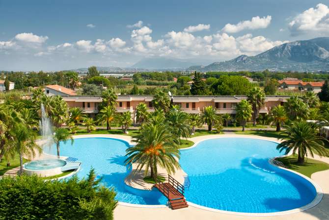 vakantie-naar-Minerva Resort Hotel-mei 2025