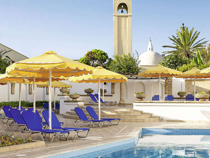 vakantie-naar-Mitsis Petit Palais-mei 2025