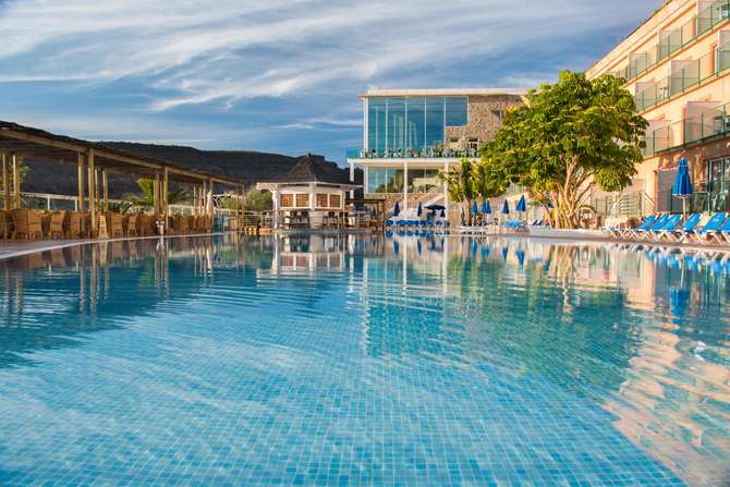 vakantie-naar-Mogan Princess Beach Club Resort-mei 2024